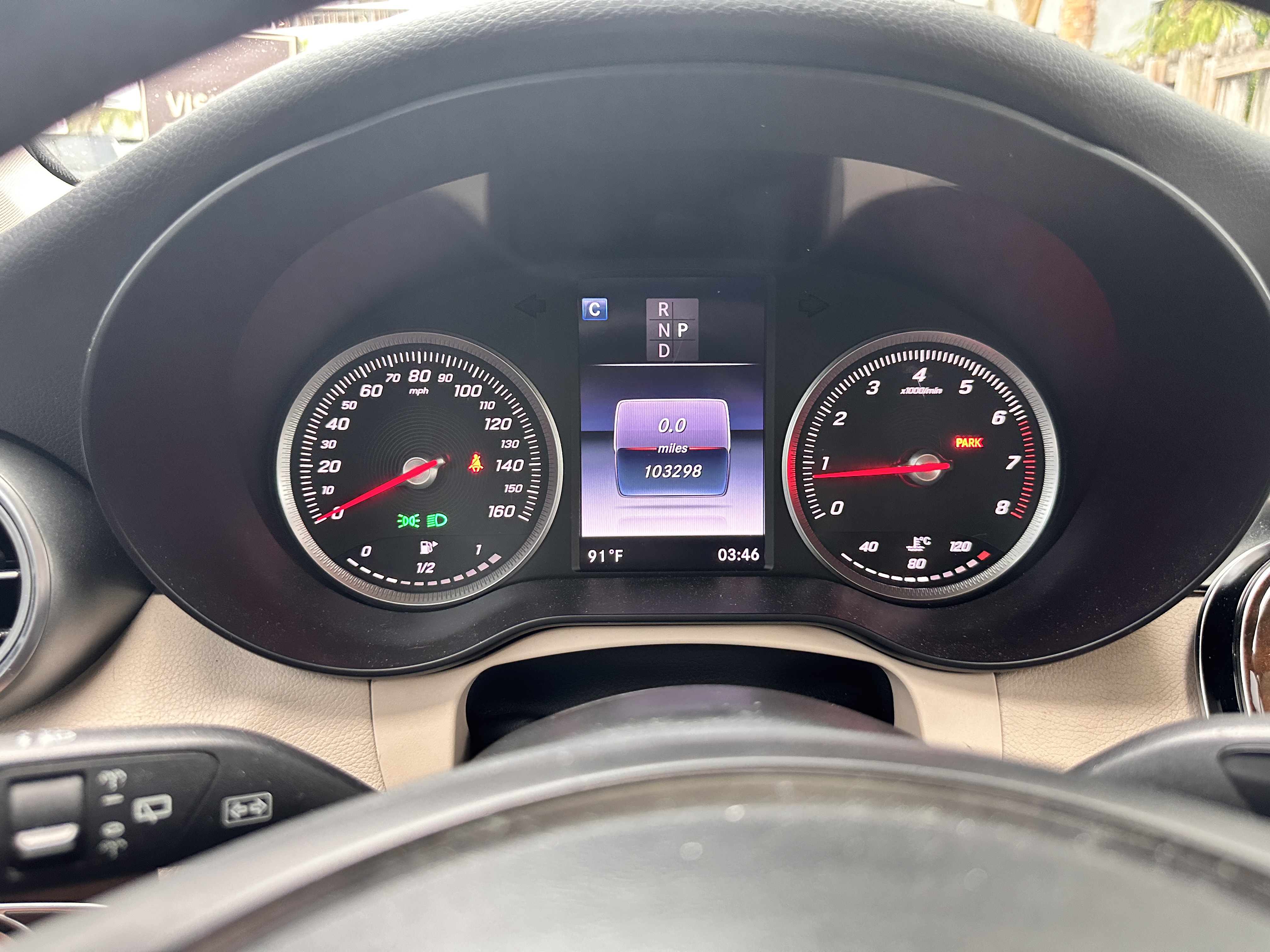 Used 2016 Mercedes-Benz GLC 300 image 9