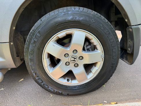 Used 2005 Honda Element EX image 16