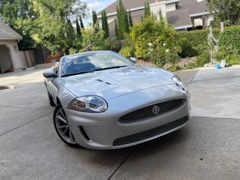 Used 2010 Jaguar XKR R RWD image 14