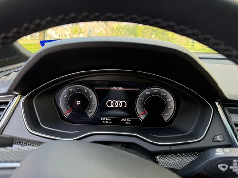 Used 2023 Audi SQ5 Premium Plus image 9