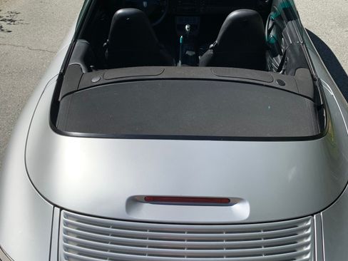 Used 2000 Porsche 911 Cabriolet image 6