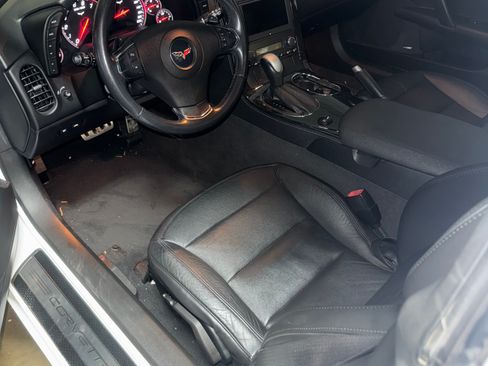 Used 2012 Chevrolet Corvette Coupe w/ 2LT Preferred Equipment Group image 9