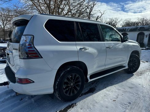 Used 2022 Lexus GX 460 Premium image 12