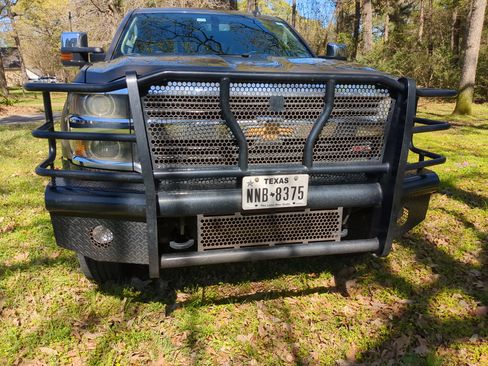 Used 2015 Chevrolet Silverado 2500 LTZ w/ Z71 Package, Off-Road image 4