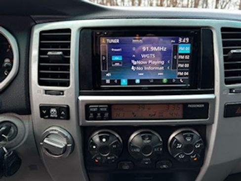 Used 2004 Toyota 4Runner Sport image 26