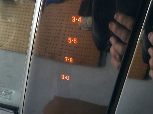 Used 2019 Ford Fusion Titanium image 13