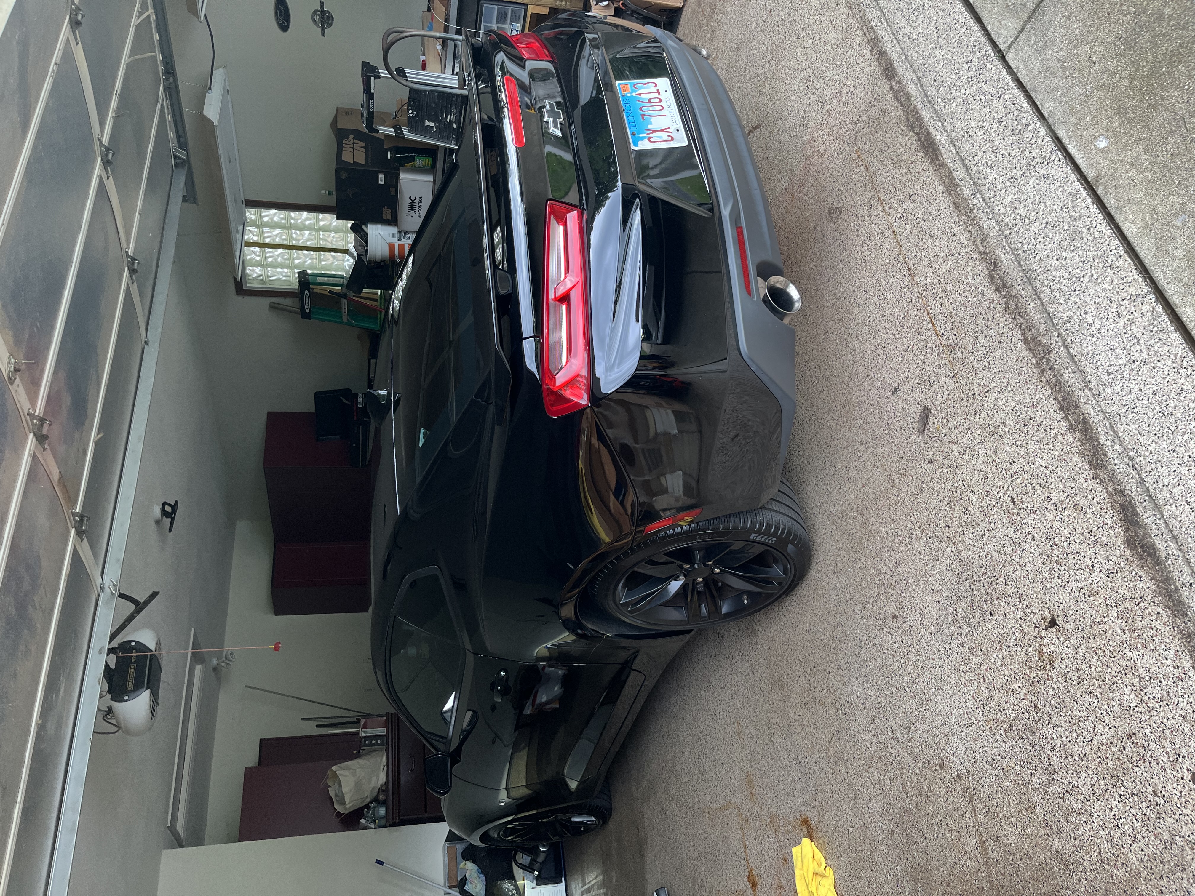 Used 2018 Chevrolet Camaro SS RWD image 2