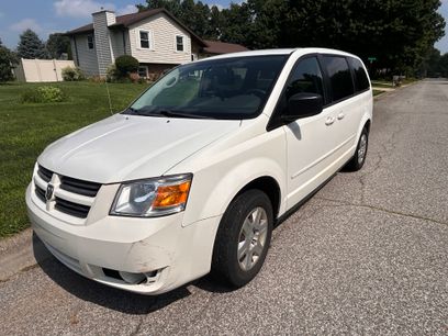 Used 2010 Dodge Grand Caravan SE