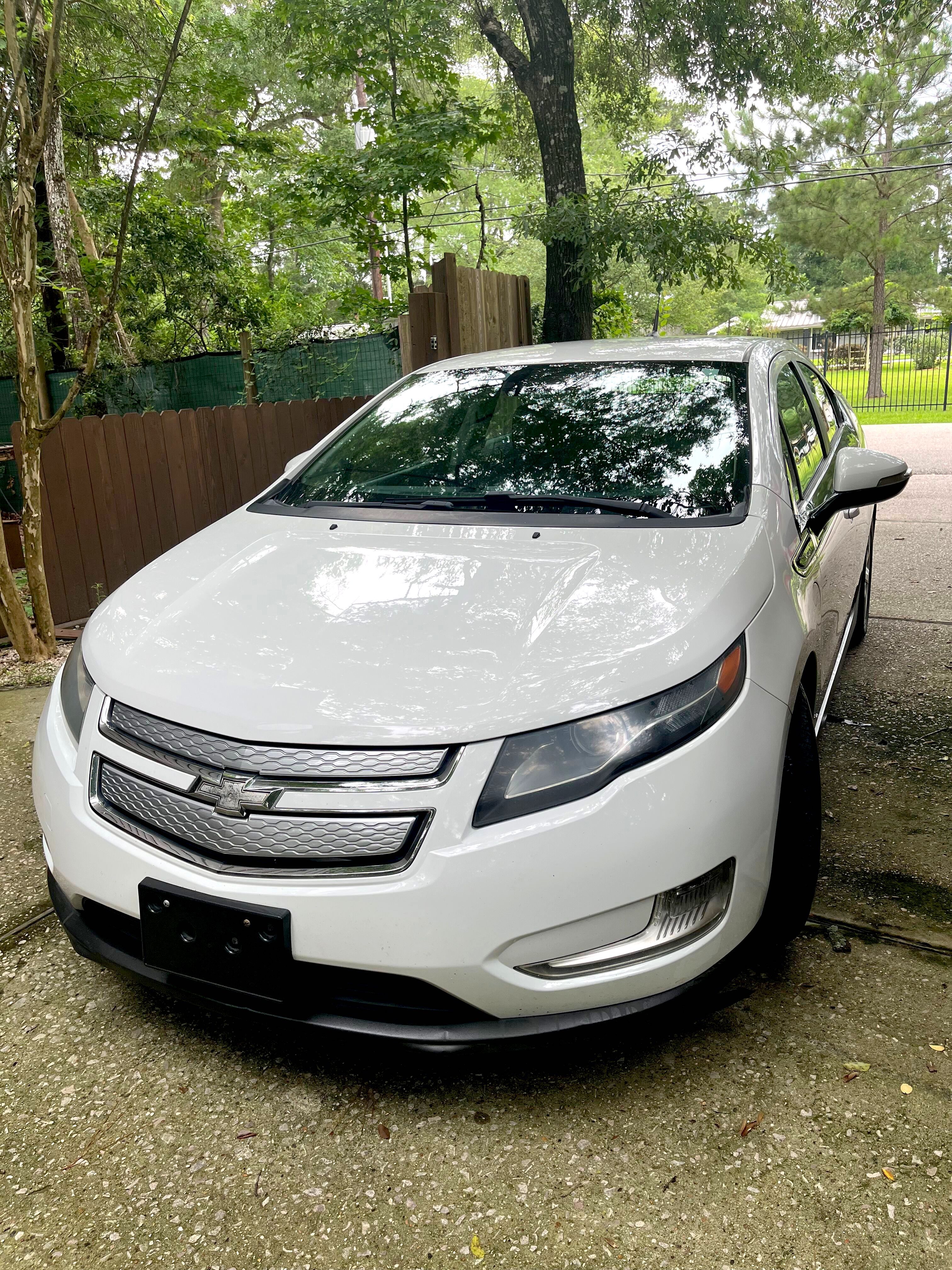Used 2014 Chevrolet Volt w/ Enhanced Safety Package 1 FWD image 4