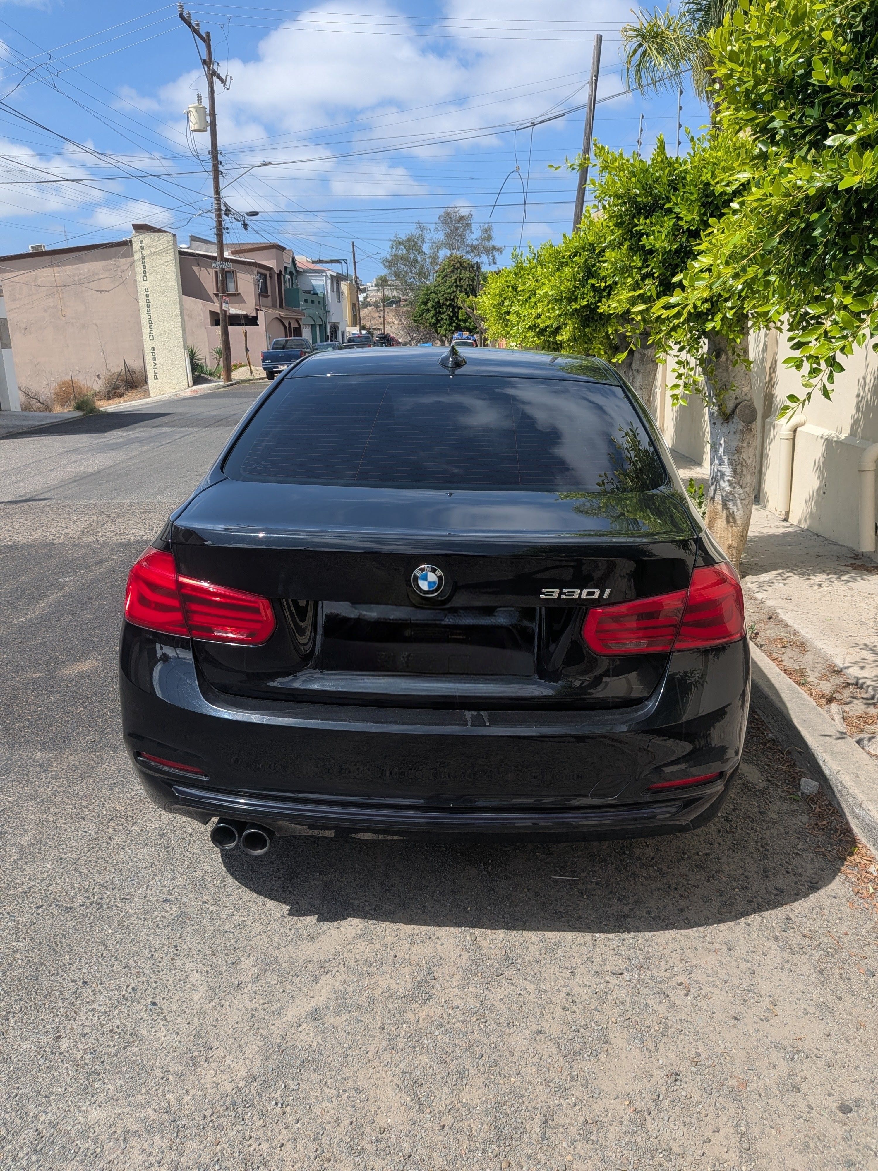 Used 2018 BMW 330i Sedan RWD image 4
