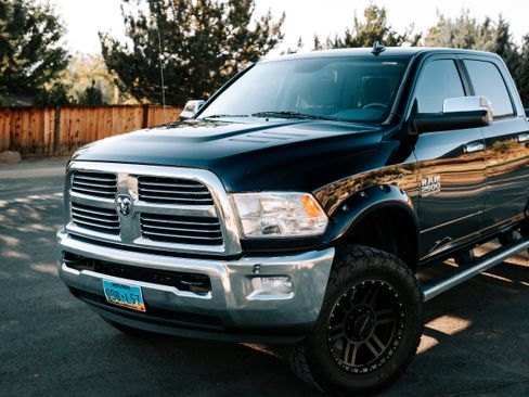 Used 2015 RAM 2500 Big Horn AWD/4WD image 4