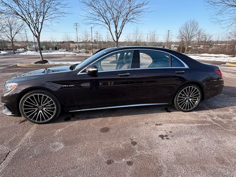 Used 2015 Mercedes-Benz S 63 AMG 4MATIC Sedan image 1