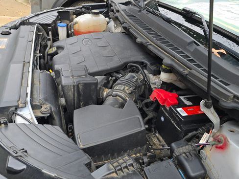 Used 2017 Ford Edge Titanium w/ Equipment Group 302A image 20