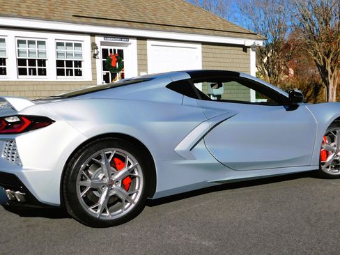 Used 2023 Chevrolet Corvette Stingray Preferred Cpe w/ Z51 Performance Package image 5