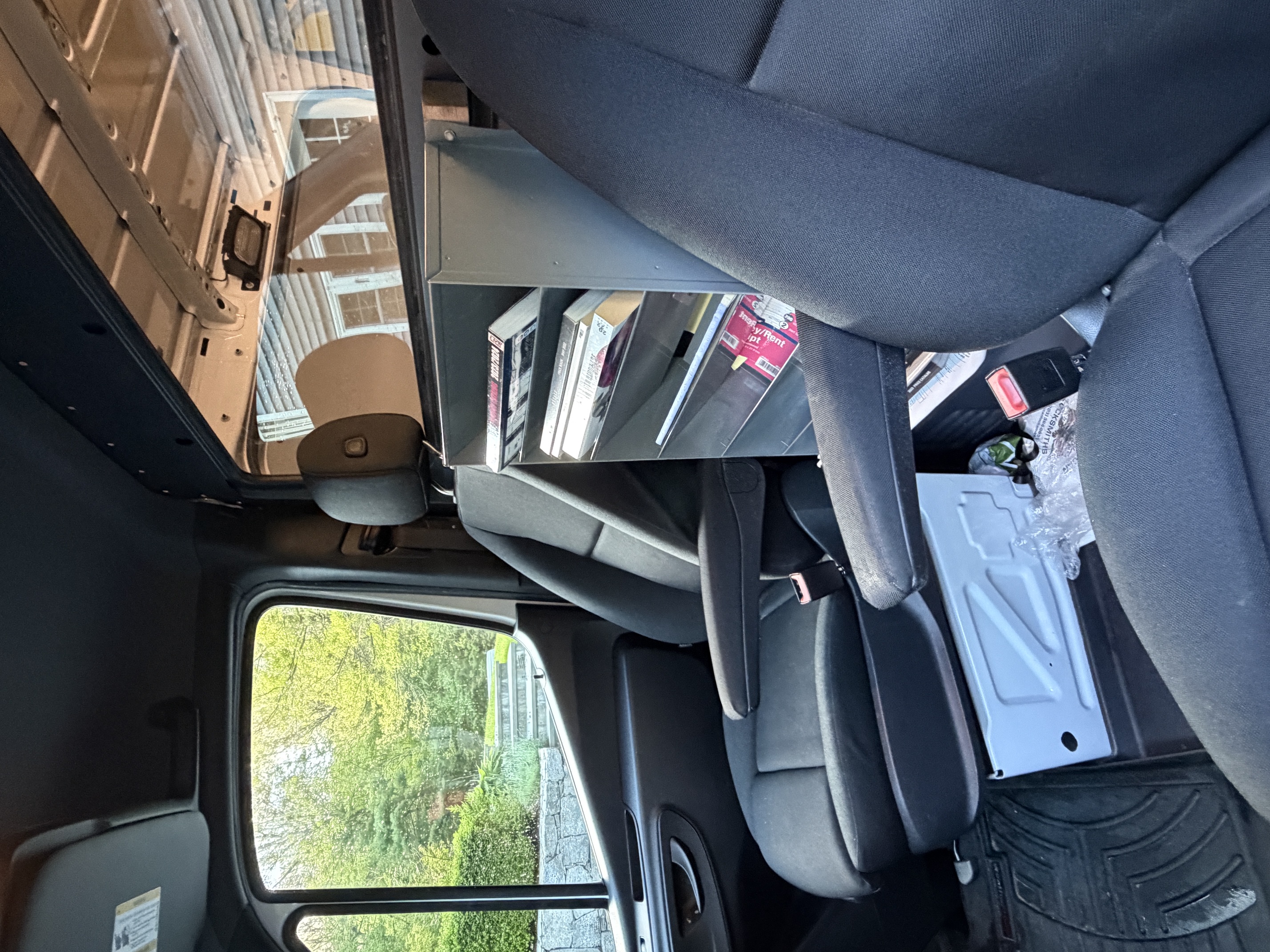 Used 2020 Mercedes-Benz Sprinter 2500 image 4