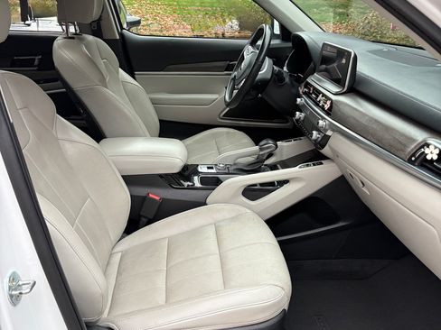 Used 2021 Kia Telluride EX w/ EX Premium Package image 11