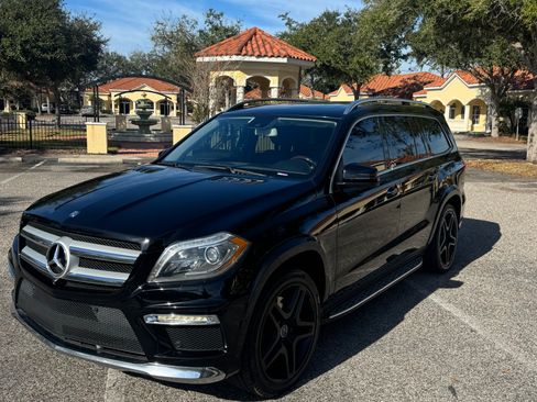 Used 2015 Mercedes-Benz GL 550 GL 550 4MATIC Sport Utility 4D image 23