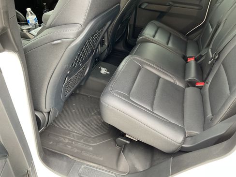 Used 2025 Ford Bronco Badlands w/ Sasquatch Package image 12