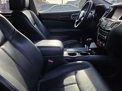 Used 2014 Nissan Pathfinder Platinum w/ Platinum Premium Package image 11