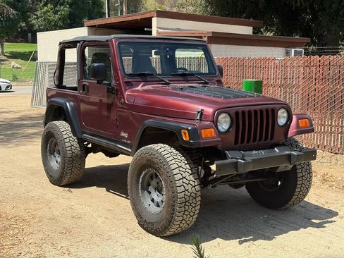 Used 2003 Jeep Wrangler X image 2