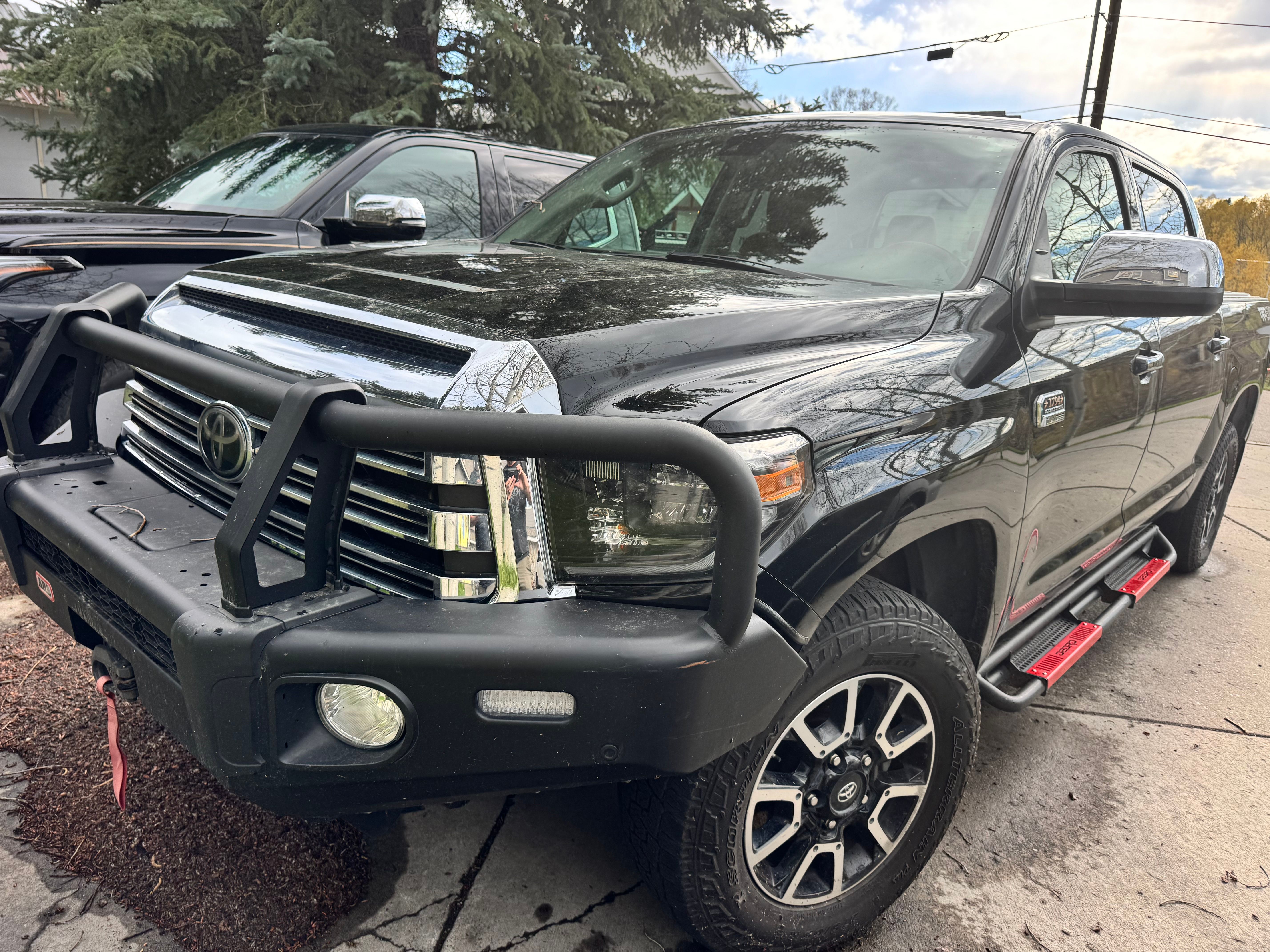 Used 2020 Toyota Tundra 1794 Edition w/ TRD Off-Road Package AWD/4WD image 6