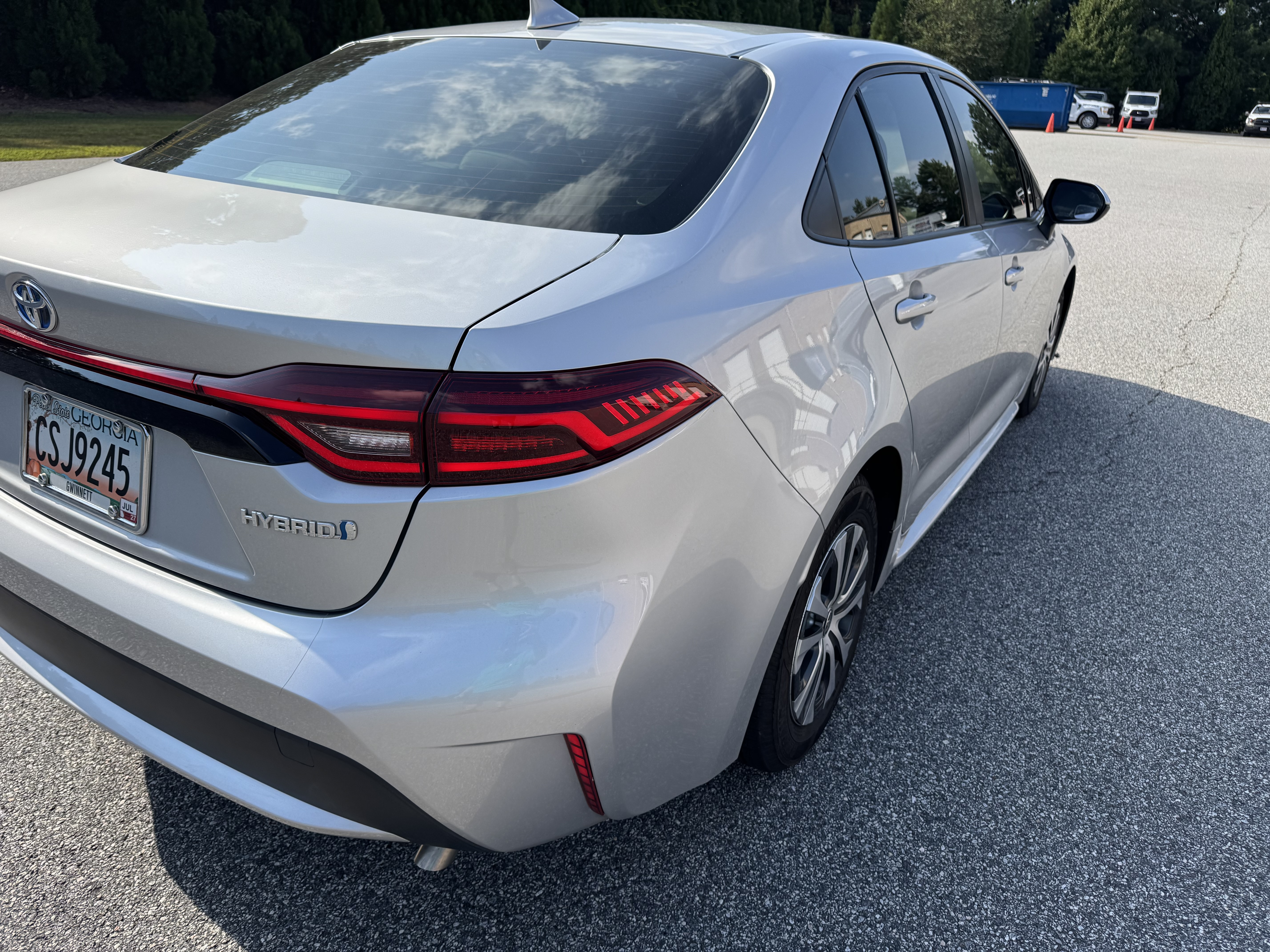 Used 2022 Toyota Corolla LE FWD image 8