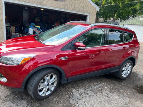 Used 2016 Ford Escape Titanium w/ Equipment Group 301A image 18