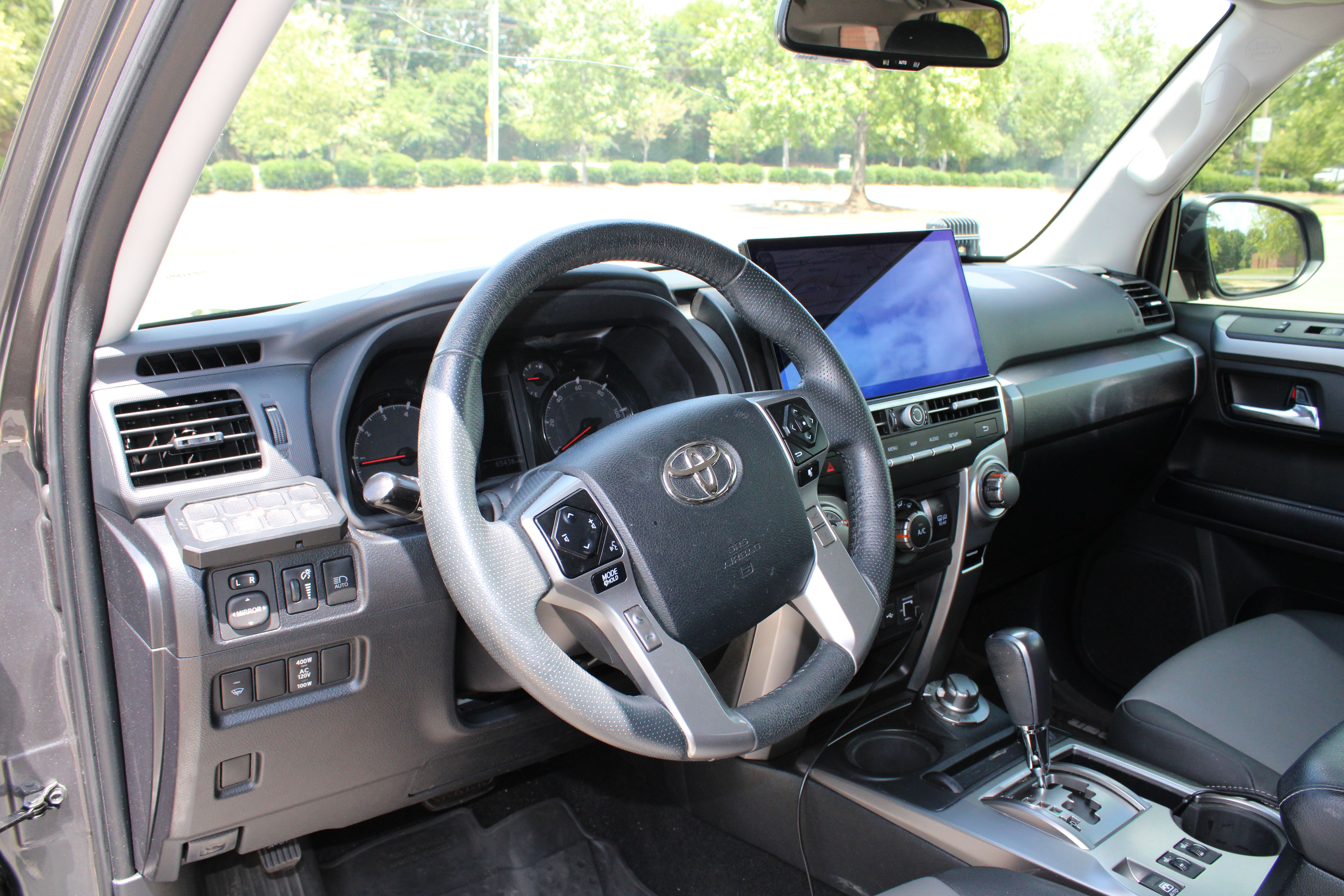 Used 2020 Toyota 4Runner SR5 Premium w/ Moonroof Package AWD/4WD image 13
