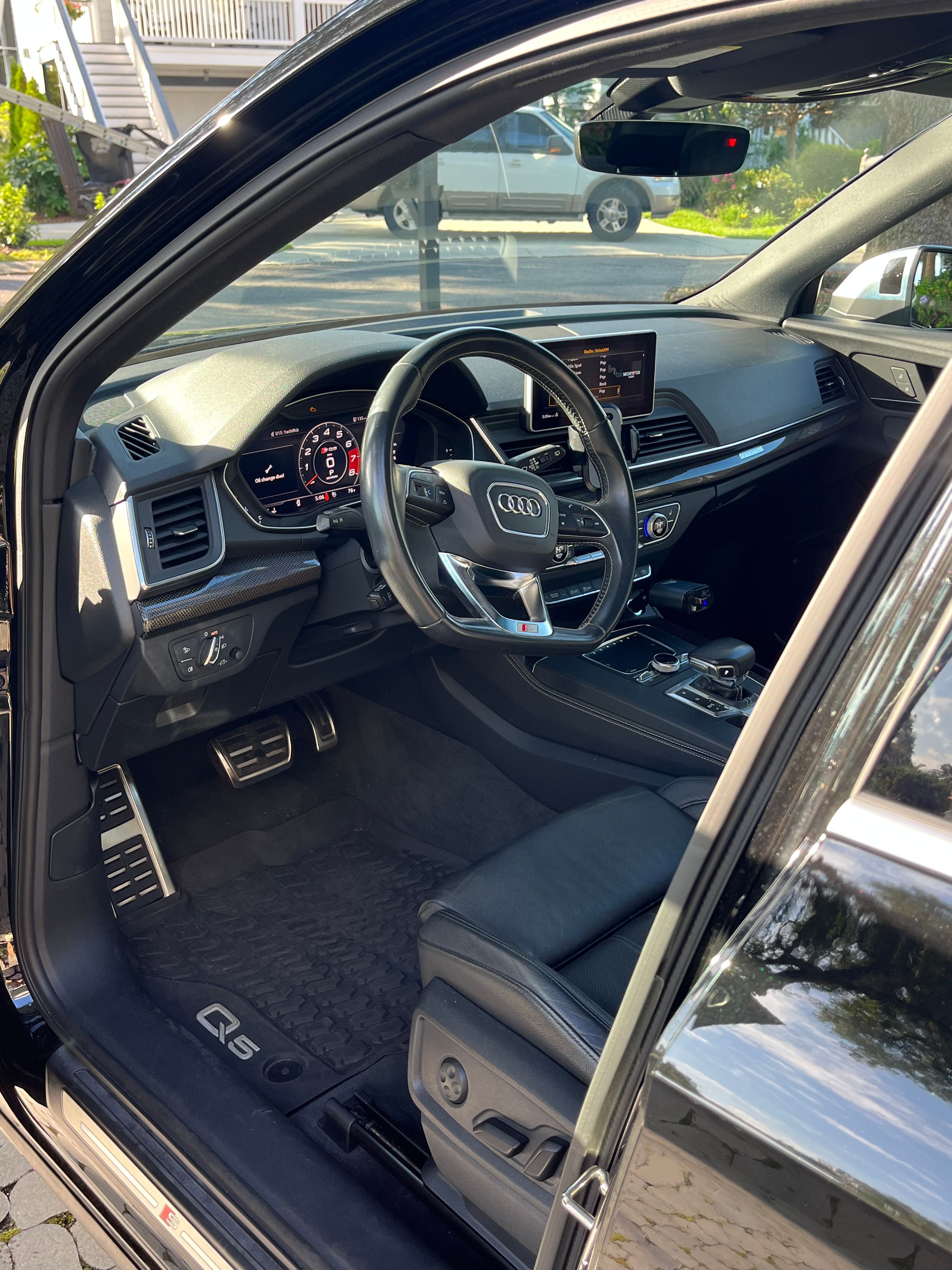 Used 2018 Audi SQ5 Premium Plus w/ S Sport Package AWD/4WD image 13