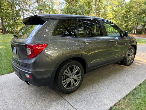 Used 2019 Honda Passport EX-L image 5
