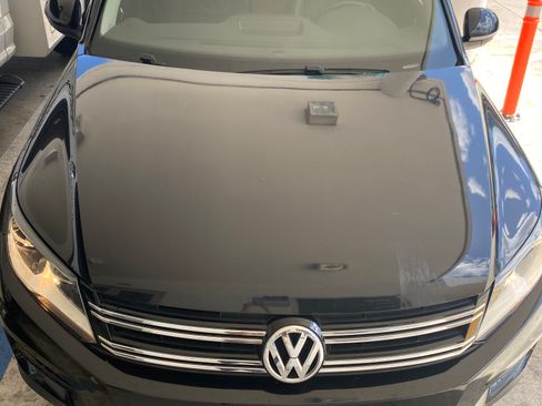 Used 2016 Volkswagen Tiguan S FWD image 2