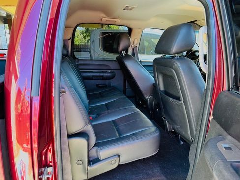 Used 2013 Chevrolet Silverado 1500 LT image 10