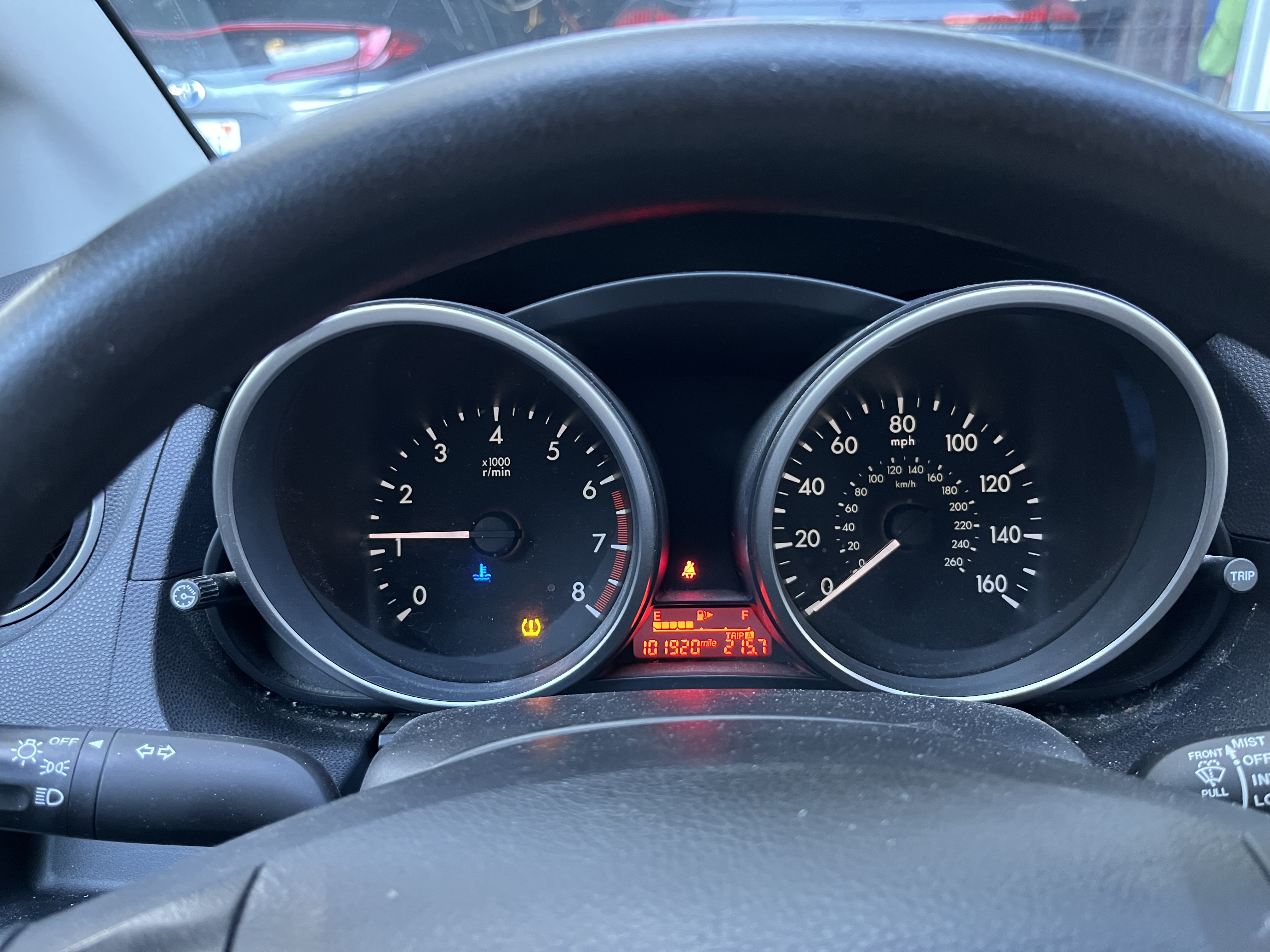 Used 2012 MAZDA MAZDA5 Sport FWD image 6