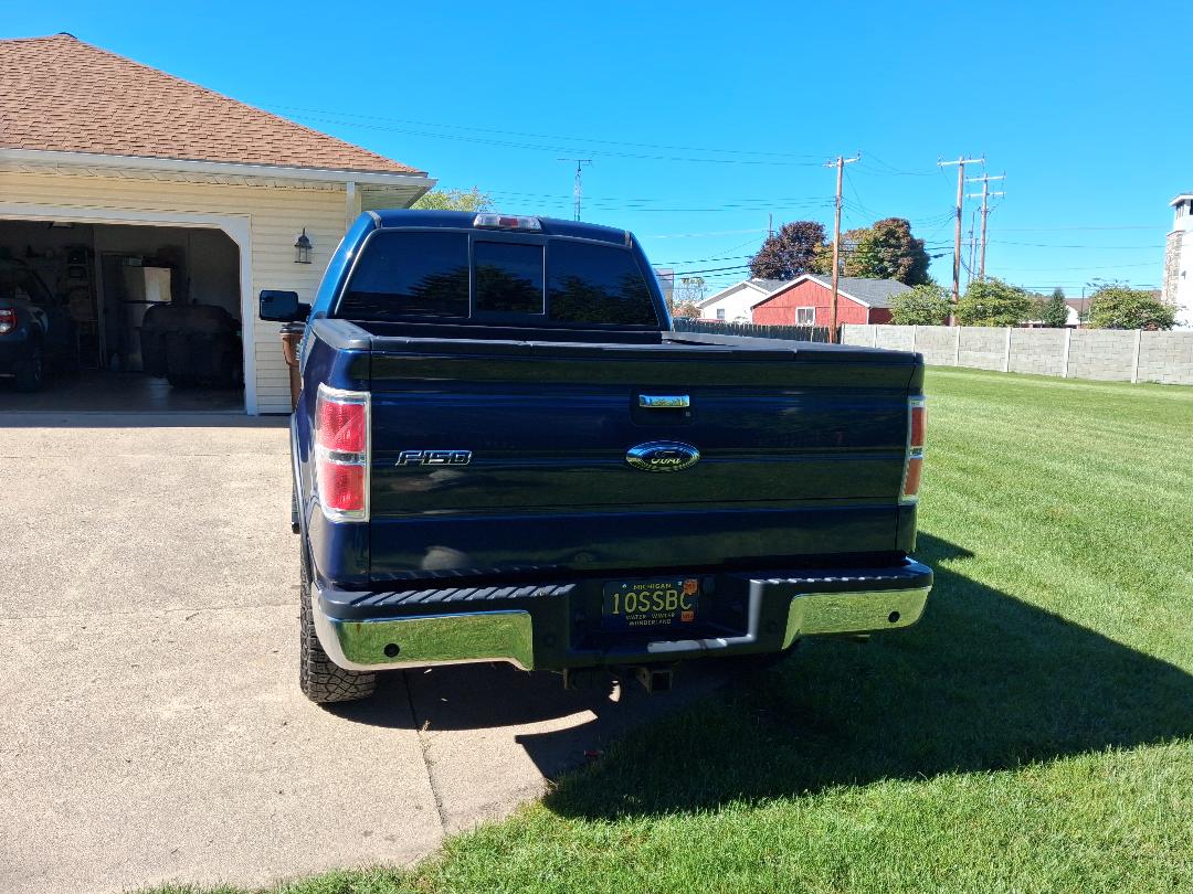Used 2013 Ford F150 XLT w/ Luxury Equipment Group AWD/4WD image 5