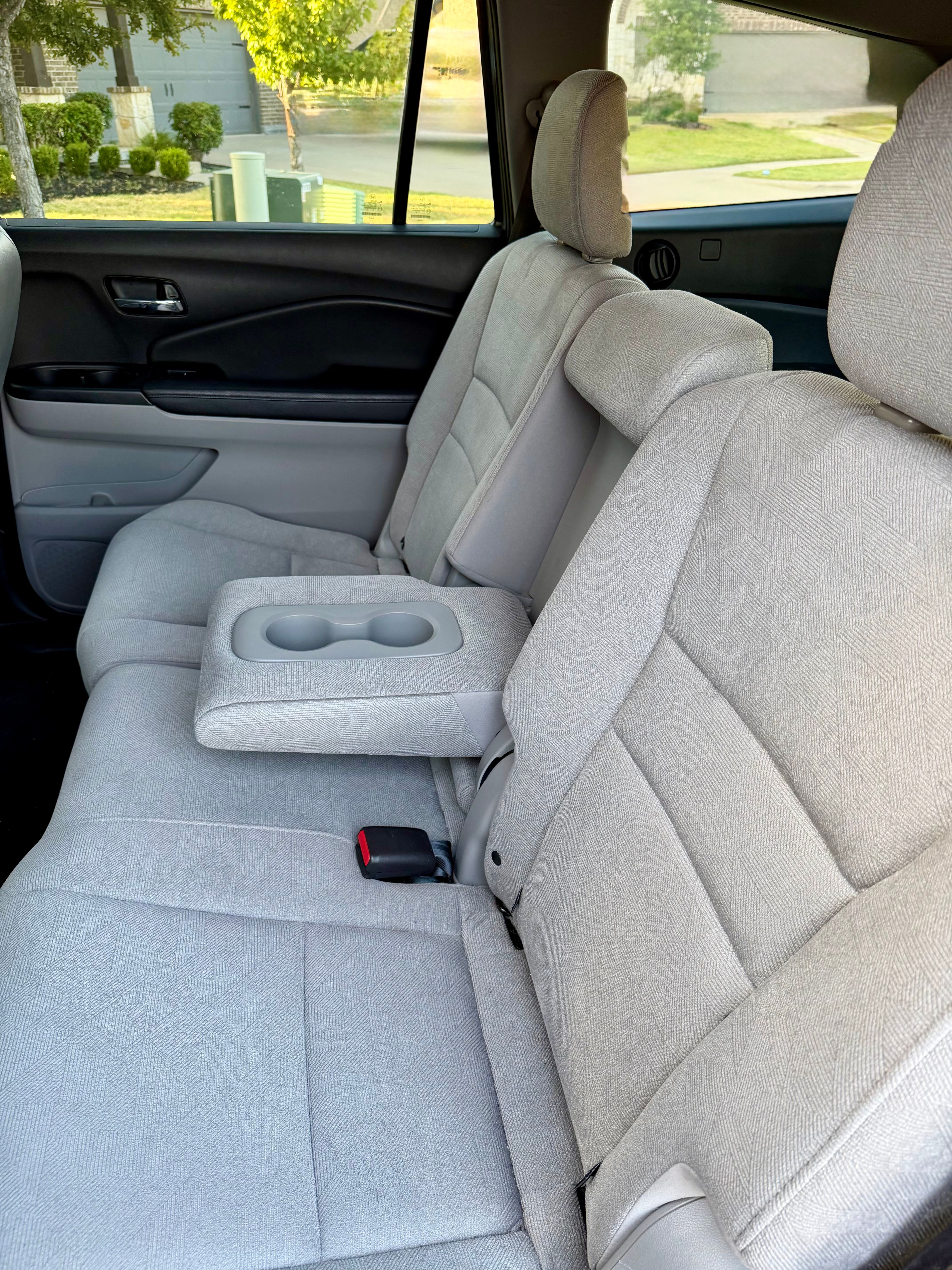 Used 2020 Honda Pilot EX image 8