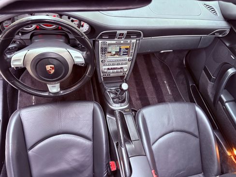 Used 2006 Porsche 911 Carrera S RWD image 13
