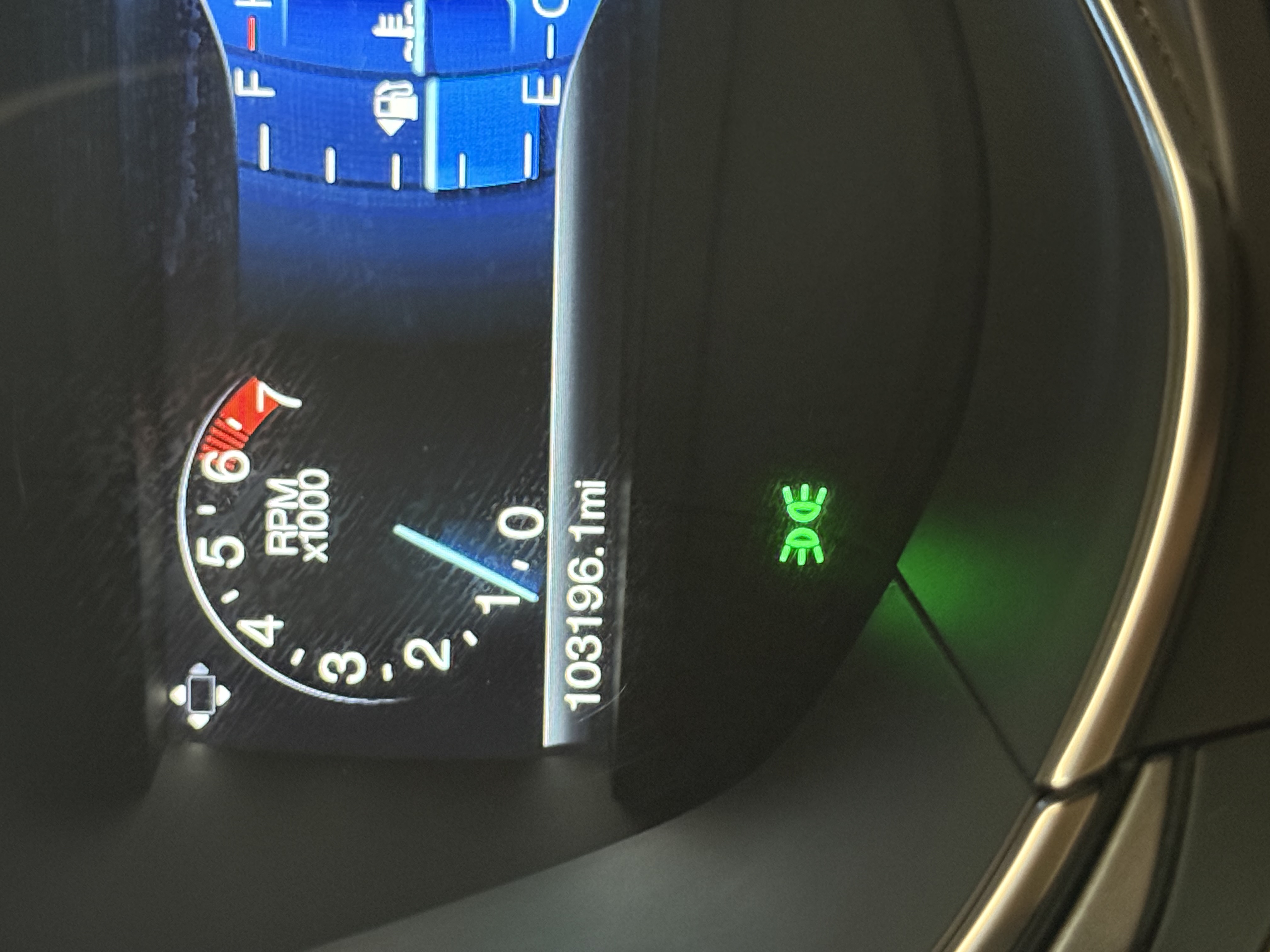 Used 2016 Ford Fusion SE FWD image 5