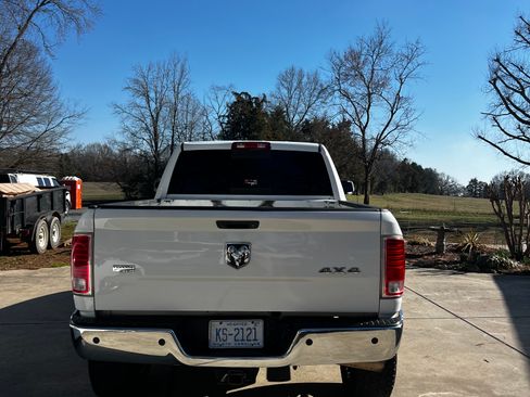 Used 2014 RAM 2500 Laramie w/ Convenience Group image 5