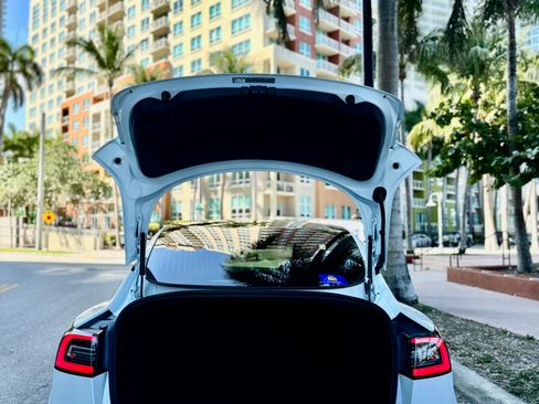 Used 2020 Tesla Model 3 RWD image 7