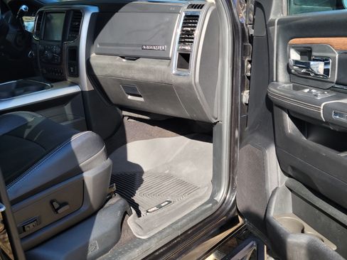 Used 2017 RAM 3500 Laramie w/ Sport Appearance Group image 6