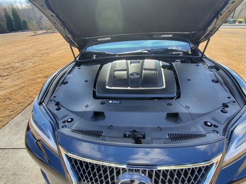 Used 2021 Lexus LS 500 w/ Interior Upgrade Package image 6