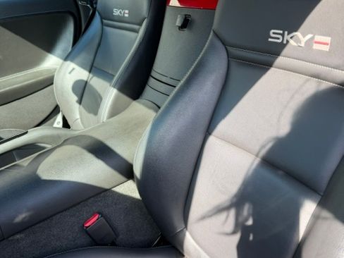 Used 2008 Saturn Sky Red Line RWD image 14
