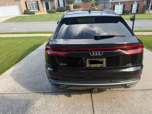 Used 2021 Audi Q8 Premium Plus AWD/4WD image 12