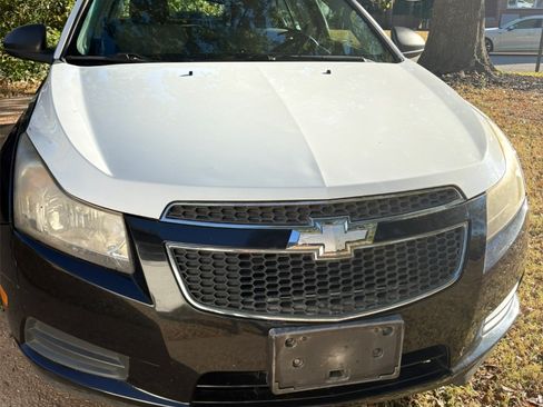 Used 2012 Chevrolet Cruze LS w/ Connectivity Package image 17