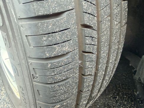 Used 2005 Hyundai Sonata GLS FWD image 4
