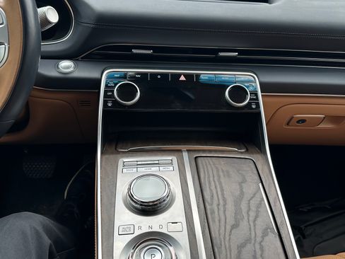 Used 2023 Genesis GV80 3.5T w/ Prestige Package image 11