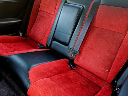 Used 2017 Dodge Challenger R/T Scat Pack image 11