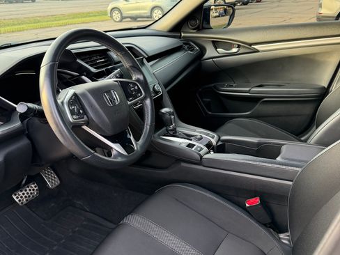 Used 2021 Honda Civic Sport image 4