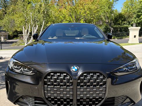Used 2022 BMW 430i Coupe w/ Convenience Package RWD image 1
