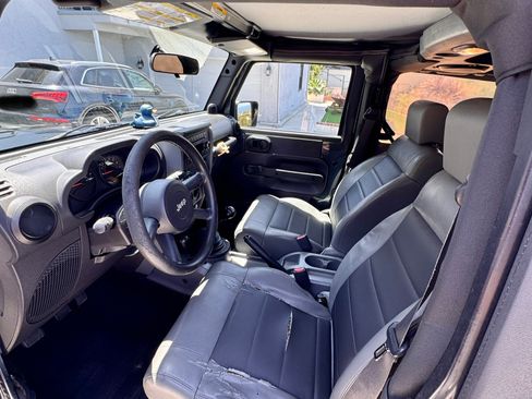 Used 2008 Jeep Wrangler X AWD/4WD image 17